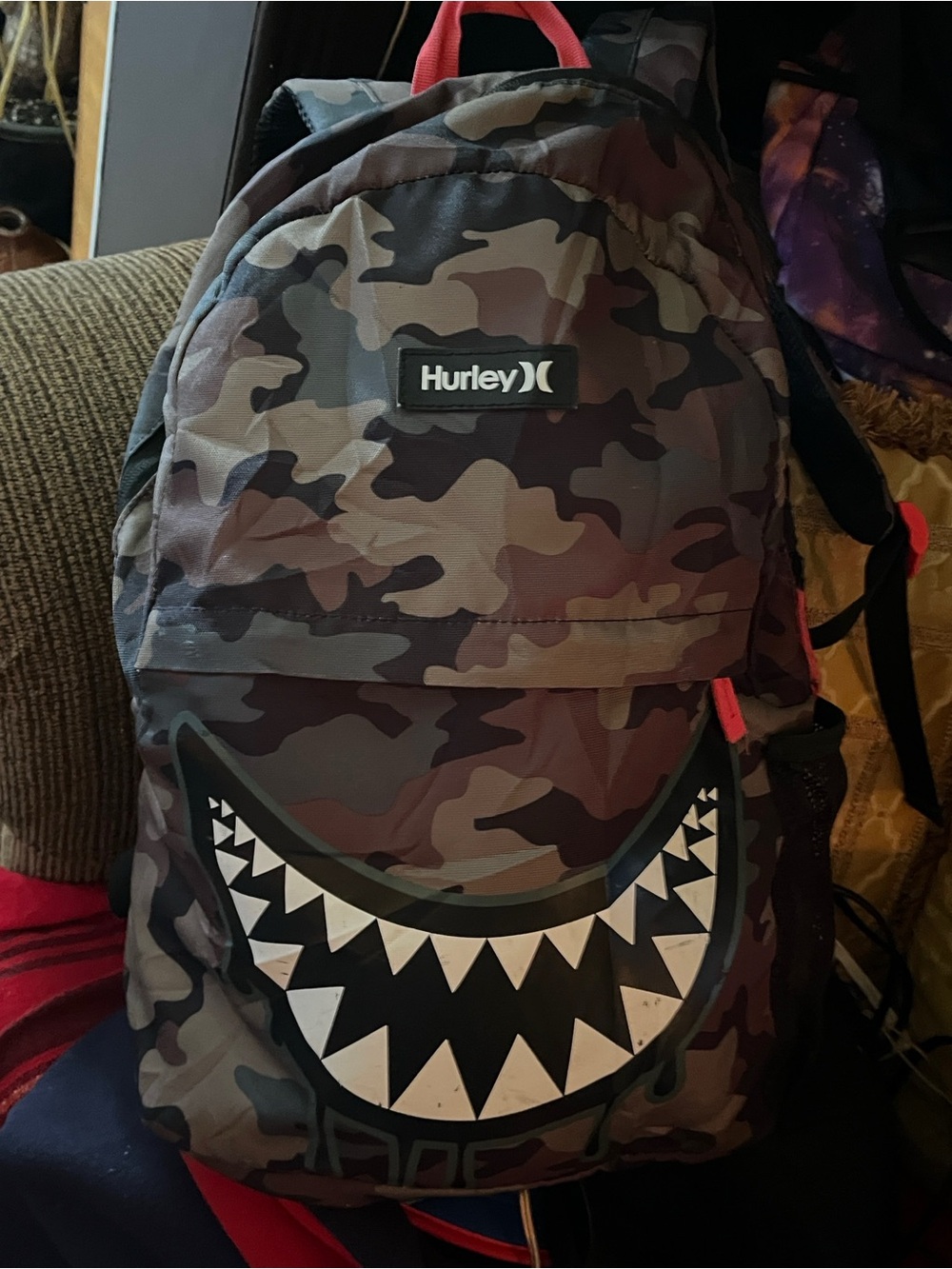 Hurley Camo Shark-Tooth Graphic Backpack in Black and Brown
